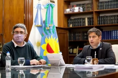 Kicillof suscribió al Plan de Mejora de Caminos Rurales y destacó inversión en “obras estratégicas”
