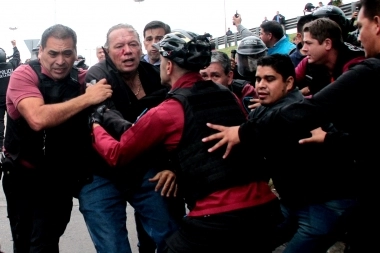 “Se va a comer flor de puteada”, lanzó Berni sobre Burzaco y el accionar de la Policía porteña