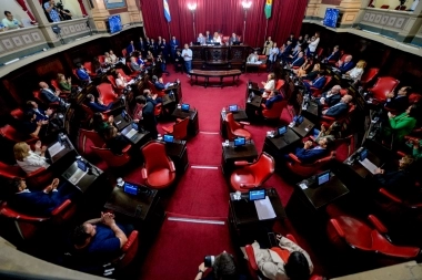 Desde La Cámpora quieren reflotar el proyecto de indemnizaciones laborales en el Senado bonaerense