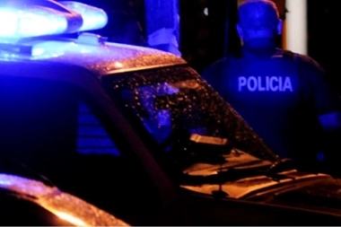 Impactante: un policía de la bonaerense baleó a un joven que intentó robarle la moto en Moreno