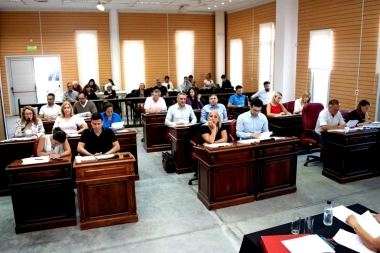 La Libertad Avanza sufre en Provincia: se rompió otro bloque de concejales en municipio del Interior