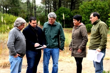 Denuncian que el intendente de Villa Gesell quiere expropiar terrenos privados