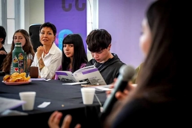 Con respeto y memoria: los estudiantes de Quilmes debatieron ideas a 49 años de la Noche de los Lápices