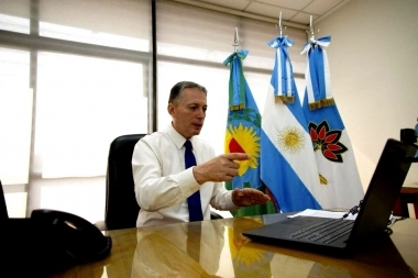 El intendente Gray le exigió a Milei que vuelvan los precios regulados en garrafas