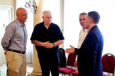 Gray se reunió con referentes de la Cámara de la Industria del Calzado, para dialogar sobre el estado del sector