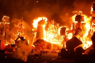 Se acerca Fin de Año: dónde habrá quema de muñecos en La Plata