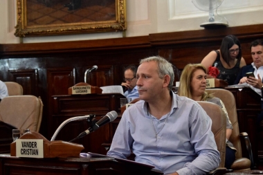En La Plata, la oposición le reprocha a Garro haber dejado casi 60 cooperativistas sin trabajo