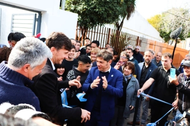 Ghi recibió a Kicillof en Morón para inaugurar una nueva Escuela Secundaria en el barrio Patagones