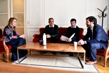 La UCR de Manes acrecienta la ruptura y le saca dos diputados bonaerenses al radicalismo de unidad