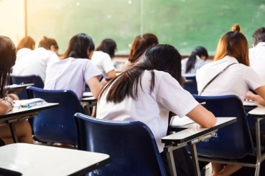 Kicillof pondrá limitaciones a las subas de las cuotas de los colegios privados en la Provincia