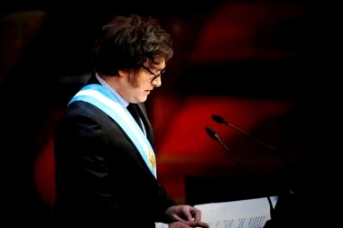 Recuerdos del 2001 y la verdadera “casta”: cómo reaccionaron los ministros de Kicillof al discurso de Milei