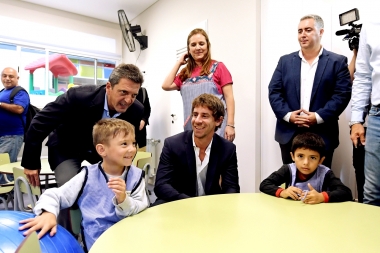 Junto a Sergio Massa, Andreotti inauguró el nuevo Jardín Nº909 y destacó la inversión en Educación