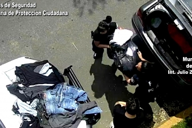 “Mecheras cool”: desvalijaban locales y escondían el botín en un Focus