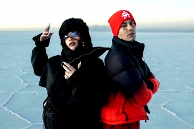 En la víspera de su nuevo disco, Duki mira a las estrellas y lanza “Constelación” con Lia Kali