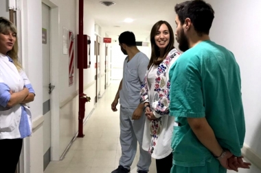 Vidal realizó una visita sorpresa al Hospital “Interzonal” Penna de Bahía Blanca