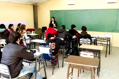 Entre críticas y decepciones: cómo tomaron los legisladores PRO la reforma en los colegios secundarios