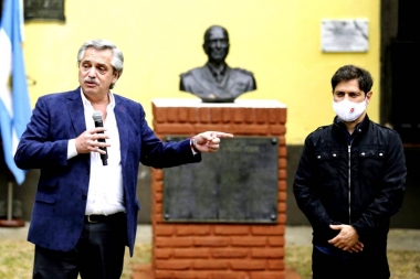 Alberto y Kicillof encabezaron un homenaje por el Día de la Lealtad en la isla Martín García