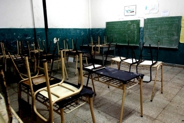 Paro sorpresivo de docentes en La Plata: cuales son los motivos