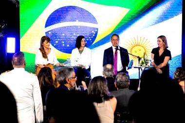 En medio de las tensiones, Scioli recalcó que Argentina y Brasil son “socios indispensables” en la Región