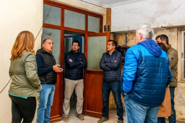 Juanci Martínez envió el proyecto al Concejo de Rivadavia para la recuperación de la Clínica Ameijeiras