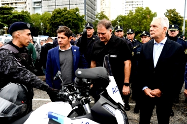 Alak y Kicillof presentaron un plan de seguridad para La Plata: patrullaje local y herramientas digitales