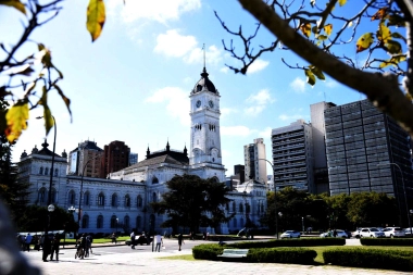 Resultados en La Plata: La Libertad Avanza ganó con el 44,23% y Fuerza Patria segundo con el 38,82%