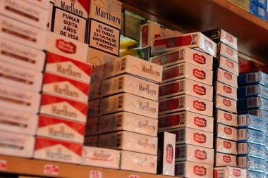 Ante el aumento de precios, kiosqueros denuncian trabas en la venta de cigarrillos