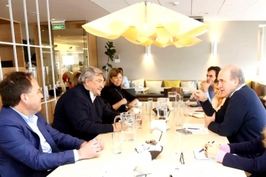 D'Onofrio y el BID acordaron modernizar el transporte en la provincia de Buenos Aires