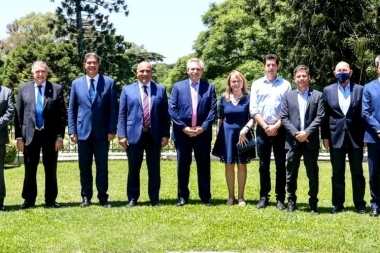 Con Kicillof, gobernadores peronistas buscan reformar la Corte Suprema