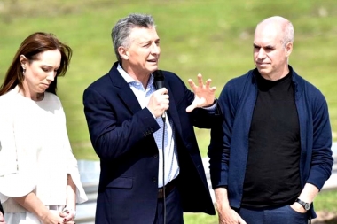 Macri ayuda a Vidal y a otros gobernadores: recompra bonos para que puedan pagar salarios