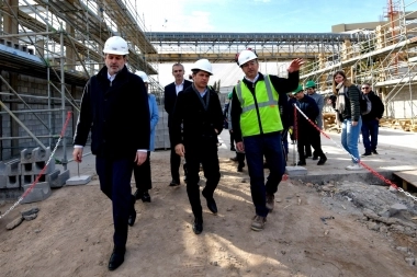 Kicillof visitó Bahía Blanca: inversión en el sector privado, inclusión social y el potencial bahiense