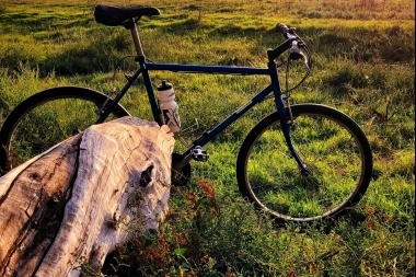 Destinos bonaerenses: Laprida y La Flores preparan las rutas para sus recorridas ciclistas