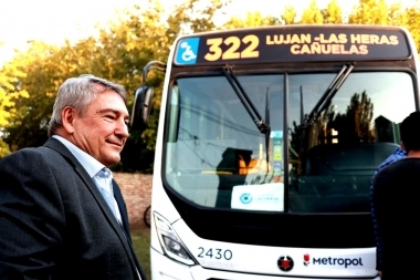 D’Onofrio cruzó a empresas de transporte por la medida de fuerza de los micros en AMBA