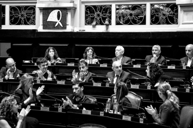 Diputados de Unión por la Patria se sacaron chispas antes de la sesión, aunque triunfó la unidad