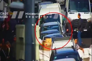 Detuvieron a dos ciudadanos chilenos sospechados de robar automóviles con inhibidor de alarmas