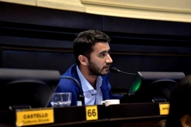 Diputado liberal acusó a la “política tradicional” de “promover discursos de odio”