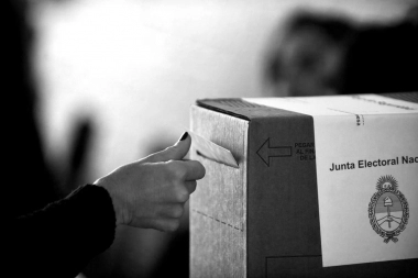 Crecen las internas en el oficialismo por la polémica de las PASO