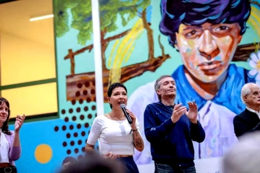 De campaña por Quilmes junto a Mayra Mendoza y Taiana, Máximo llamó a votar a Fuerza Patria