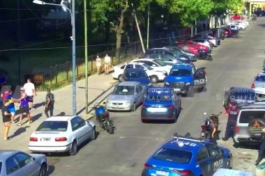 Escapaba con camioneta robada y lo detuvo personal del Anillo Digital