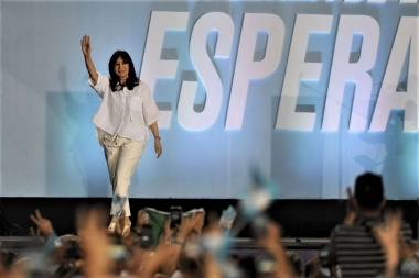 Previo al acto en La Plata, el kirchnerismo lanza una única consigna: “Cristina 2023”