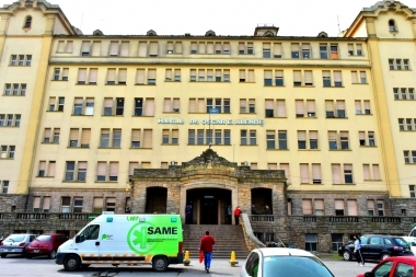 Qué mala pata: cuando escapaba del hurto fallido, ladrón saltó un paredón y se fracturó tibia y peroné