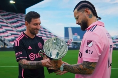 Junto a Messi: Maluma y Yandel lanzaron “Trofeo” para festejar el título del Inter de Miami