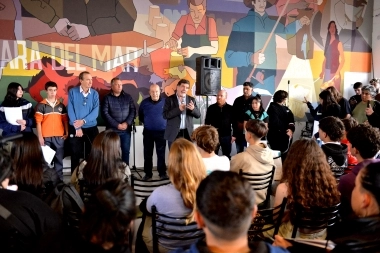 Multitudinaria participación: el Municipio de Mar Chiquita vivió la jornada "Voces Adolescentes"