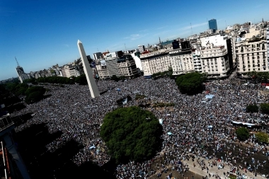 La caravana terminó con los campeones del mundo sobrevolando Buenos Aires en helicópteros