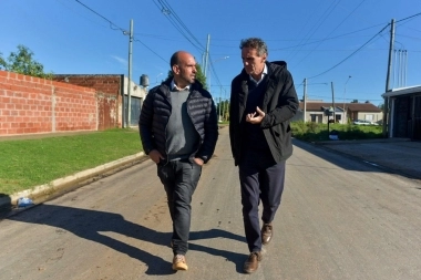 Katopodis se reunió con Sanzio: recorrió obras de pavimentación e infraestructura en Baradero