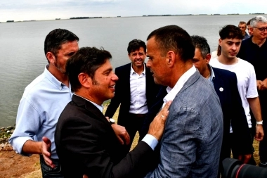 De la mano de Menéndez, la campaña "El futuro es con Axel" llega a Pergamino