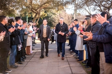 Visita internacional: Navarro recibió al Embajador de Japón para memorar la amistad entre los pueblos