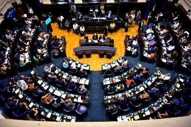 Diputados bonaerenses del Frente de Todos denuncian “maniobras golpistas”