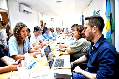 Reunión exitosa entre la Provincia y los estatales: acordaron recategorizaciones