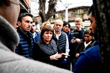 Bullrich y Grindetti visitaron al candidato a intendente de Pilar y conversaron con comerciantes